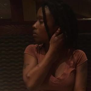 Meet your Posher, Stacey